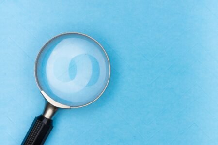 what is a magnifying glass used for:-